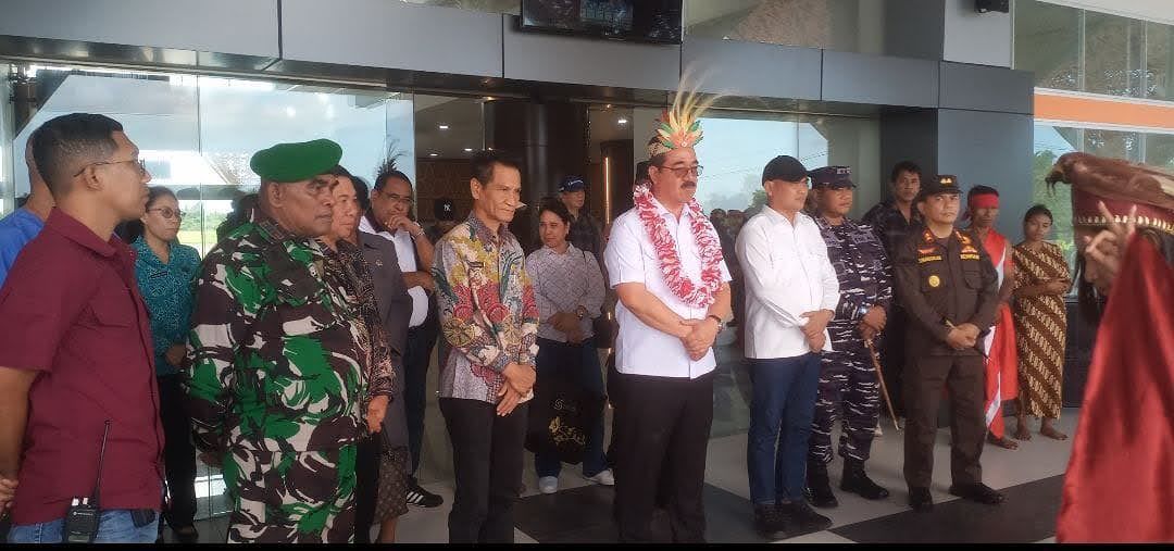 Gubernur Maluku Hendrik Lewerissa Kunker di Kabupaten Kepulauan Aru