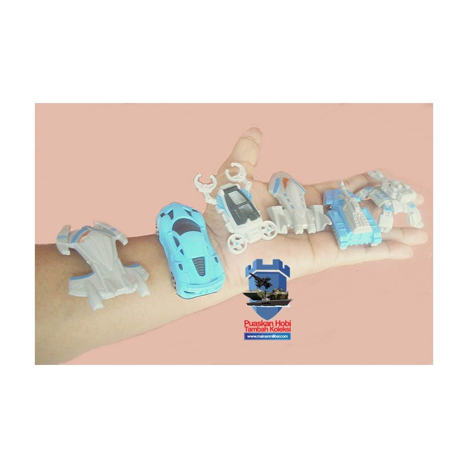 Mainan Pesawat Tempur Alien Plastik