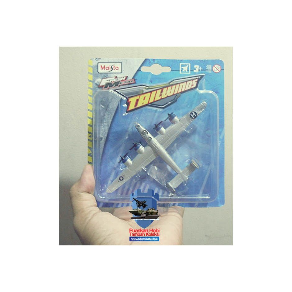 Miniatur Pesawat Militer Pembom B 24 Liberator