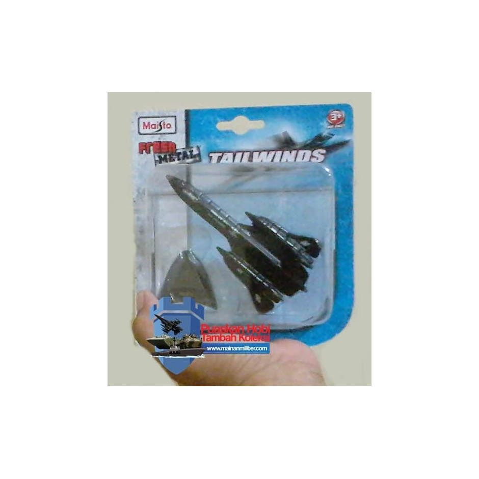 Miniatur Pesawat Militer Pengintai SR-71 Blackbird