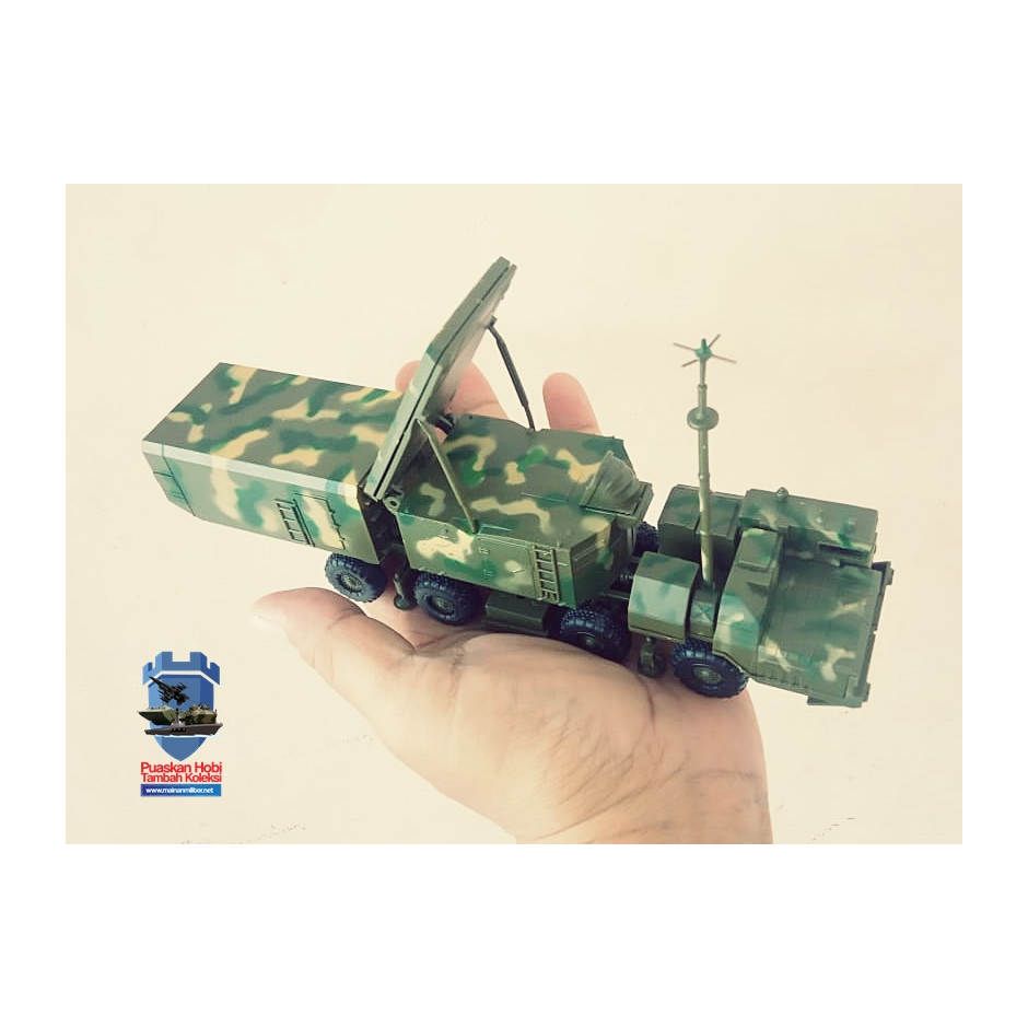 Miniatur Truk Radar Rusia S-300 Skala 72