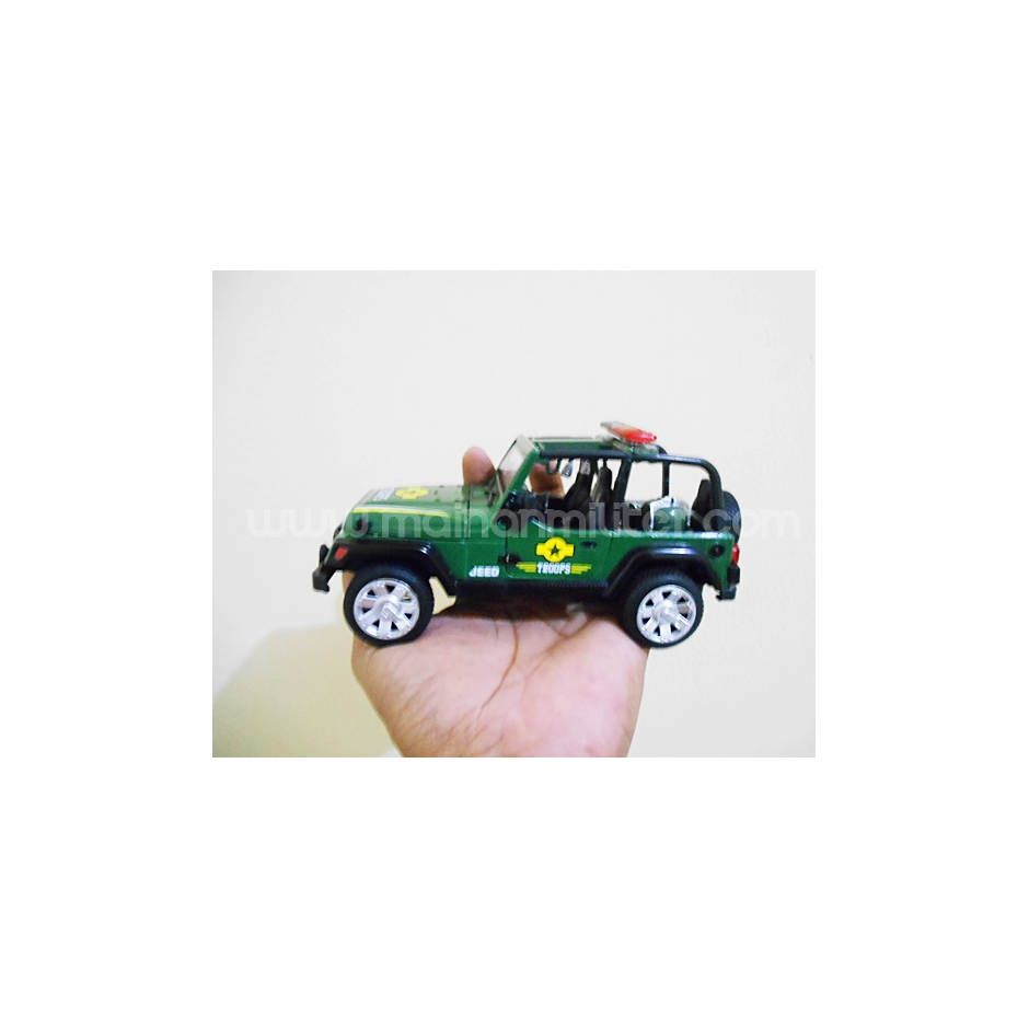 Miniatur Jeep Wrangler Warna Hijau