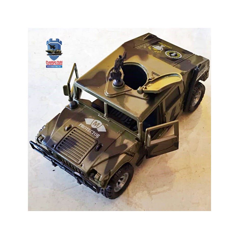 Mainan Mobil Tentara Hummer Plastik
