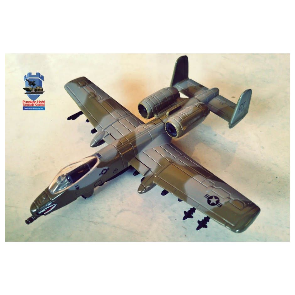 Miniatur Pesawat Militer A10 Thunderbolt