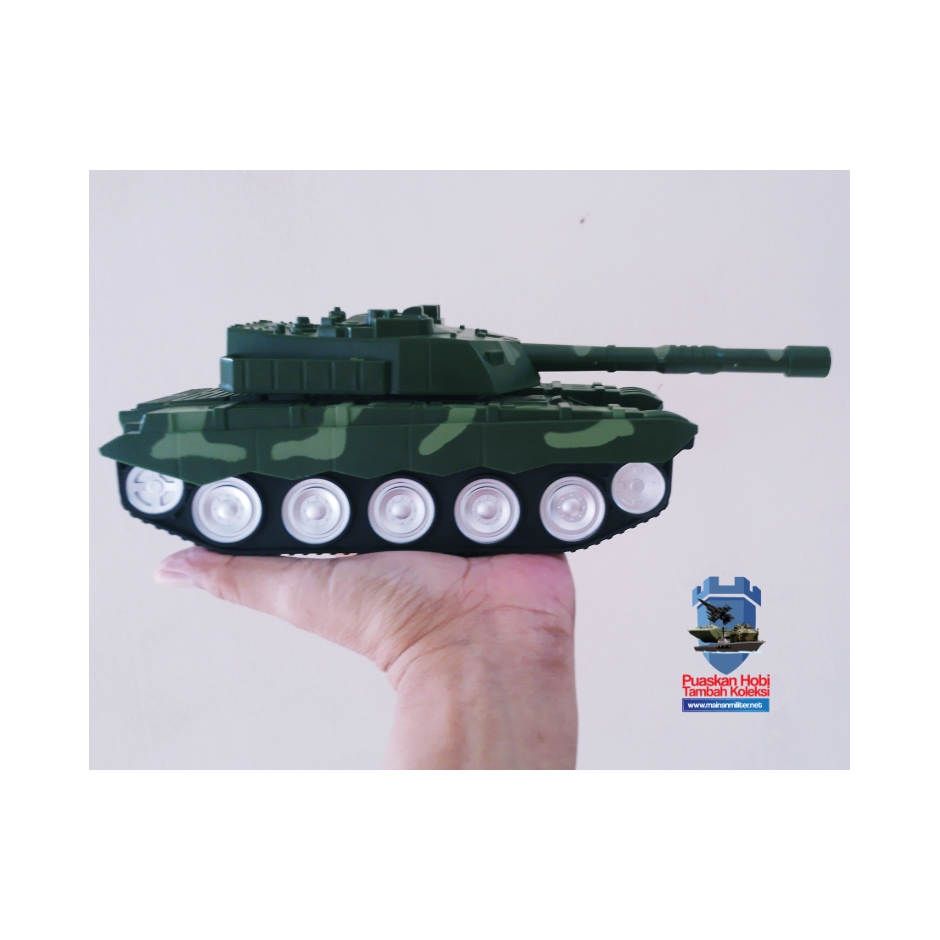 Miniatur Tank Mainan Plastik