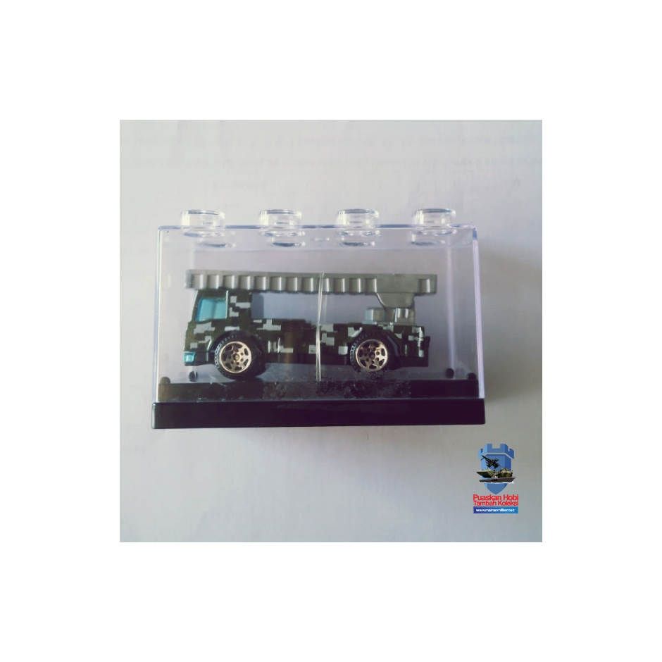 Miniatur Truk Zeni Konstruksi Militer