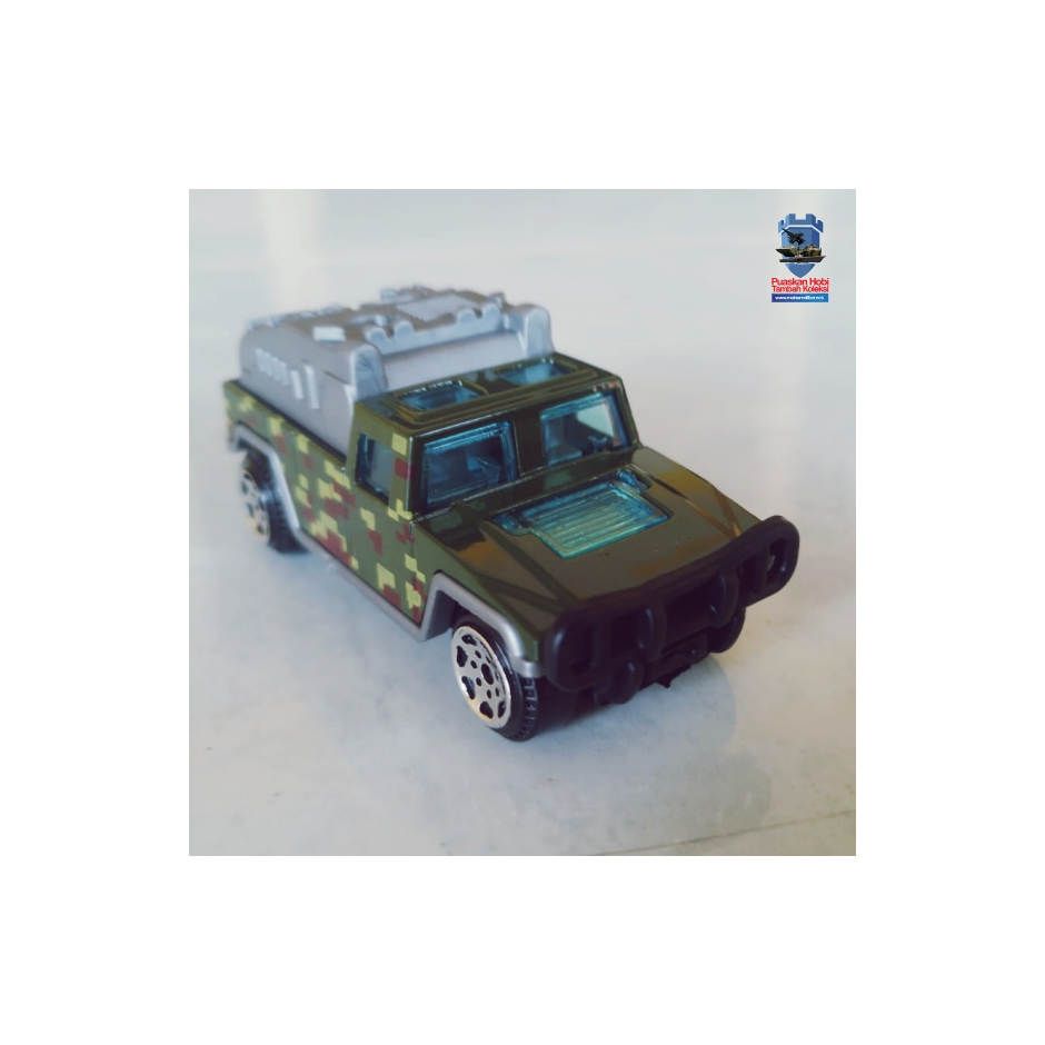 Miniatur Kendaraan Taktis Hummer Militer