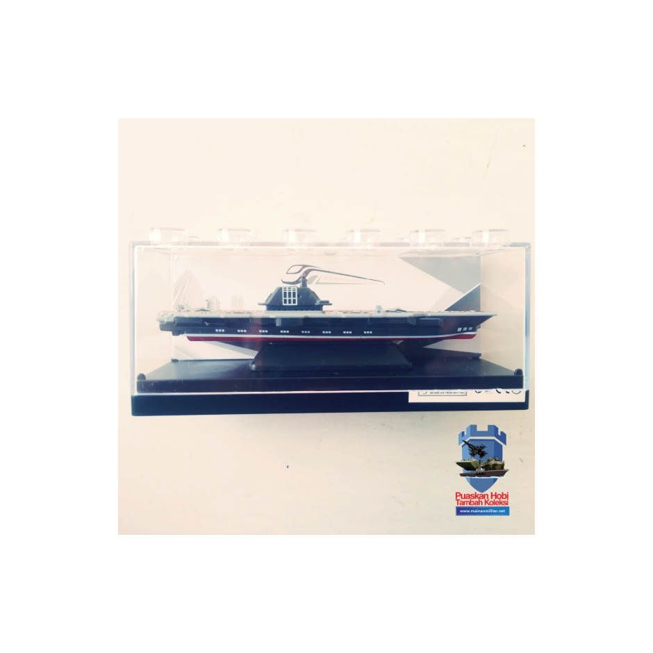 Miniatur Kapal Induk Cina Fujian