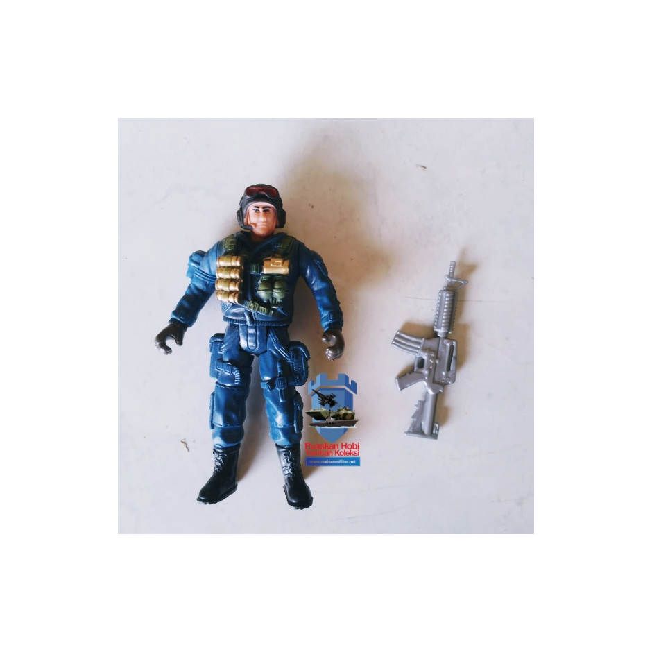 Action Figure Miniatur Tentara Helm Kacamata Skala 18