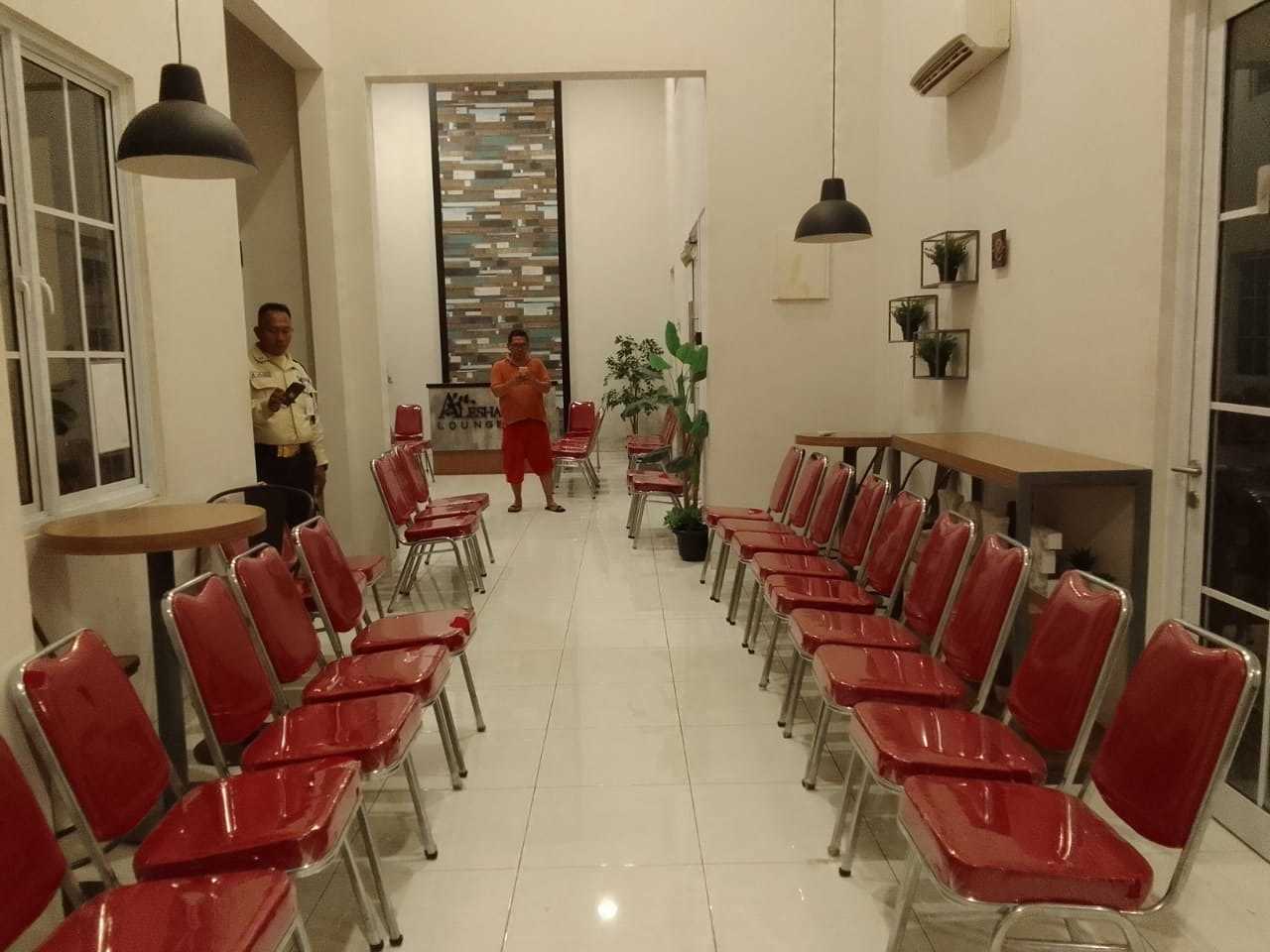 Sewa Kursi Ciputat Bintaro Tangerang Selatan Phone 081298259626