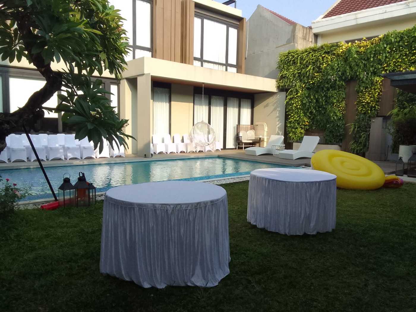 Sewa Kursi Jombang l Bintaro I Ciputat Tangerang Selatan Telepon 081298259626