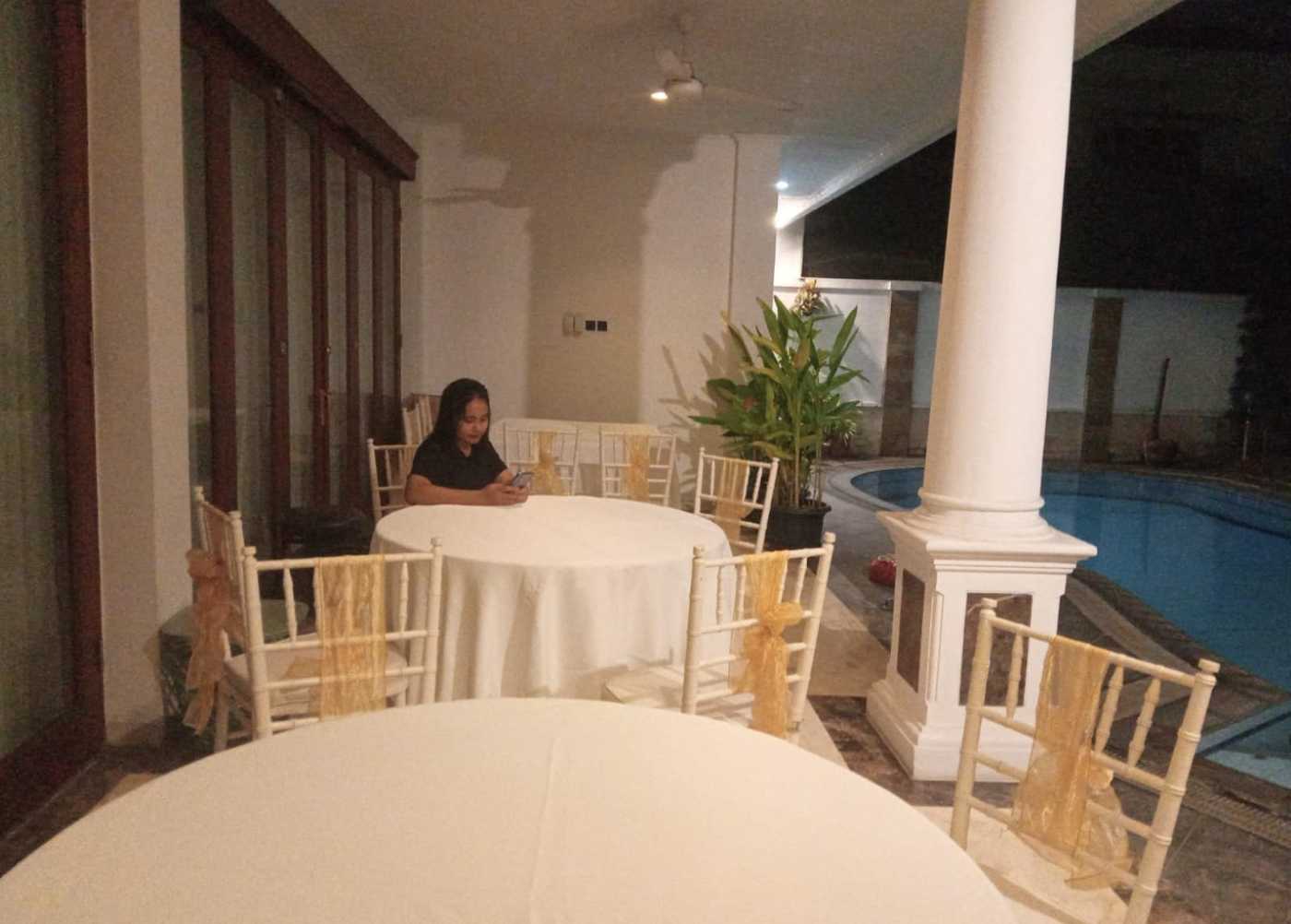 Sewa Kursi Area Mampang Prapatan Jakarta Selatan 081298259626/081283969978