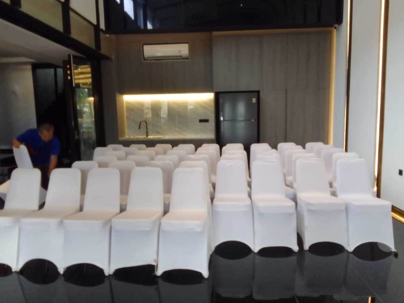 Sewa Kursi Kelapa Dua Pakulonan Tangerang Selatan Telpon 081298259626