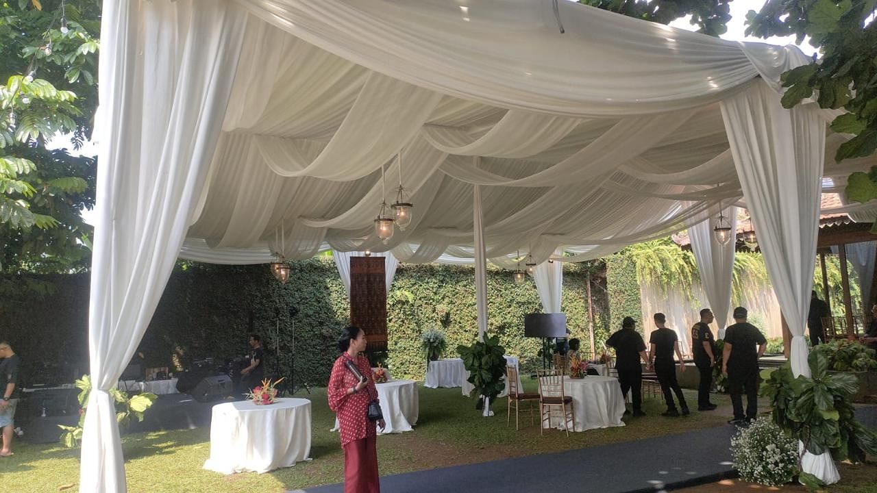 Sewa Kursi l Meja cover Cipete Jakarta Selatan Telp 081298259626/081283969978