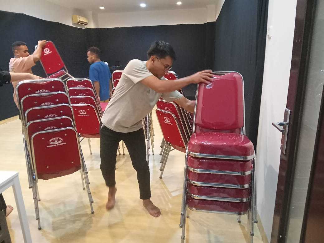 Sewa Kursi Serpong Selatan Tangerang Selatan Telepon 081298259626