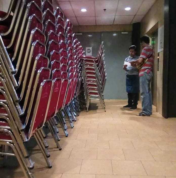 Sewa Kursi di Cengkareng Jakarta Barat Telepon 081298259626