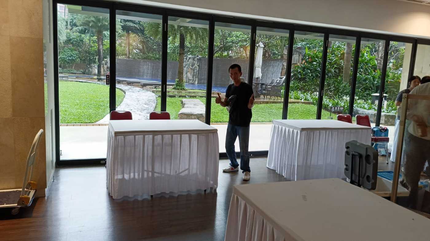 Sewa Kursi l Meja Cilandak Timur Jakarta Selatan Call 081298259626/081283969978