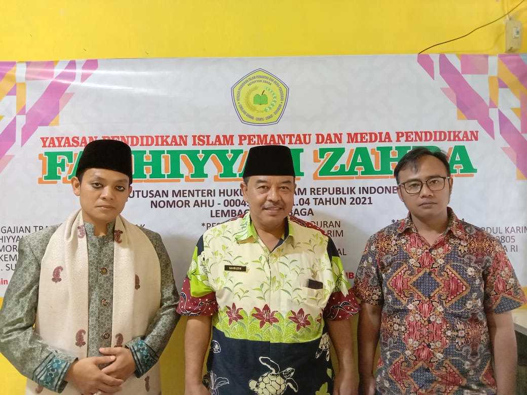 Dr. H. Bahrudin, M.Ag. Kasi PD Pontren Kementerian Agama Kabupaten Sukabumi Monitoring Tahfidz Al-Qur'an Fathiyyah Zahra Abdul Karim