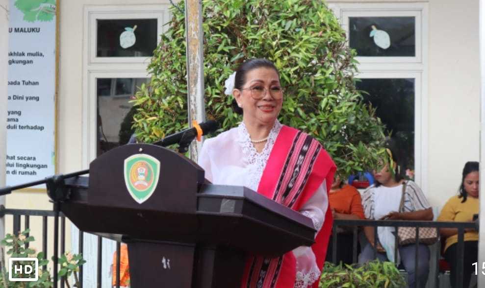 MAYA LEWERISSA : KARTINI ADALAH TOKOH DAN SIMBOL PERJUANGAN PEREMPUAN 