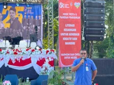 Diacara Musik Fiesta & Pameran PandIdikan OJK Beri Penguatan Literasi Keuangan Ke Mahasiswa IAKN