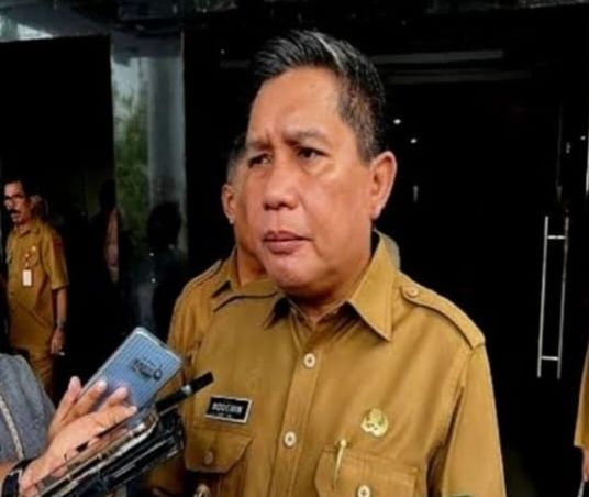 WATTIMENA : PEMKOT LAKUKAN PEMBANGUNAN RUMAH WARGA HUNUTH & SIAPKAN PERABOT