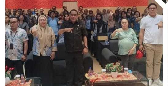 Leiwakabessy : Bendaraha Dana BOSP  Garda Terdepan  Keuangan Sekolah Harus Transparan