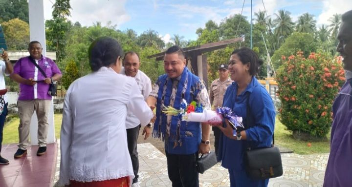 BMW :  Berikan  Pendidikan Politik Bagi AMGPM Cabang Seram Barat