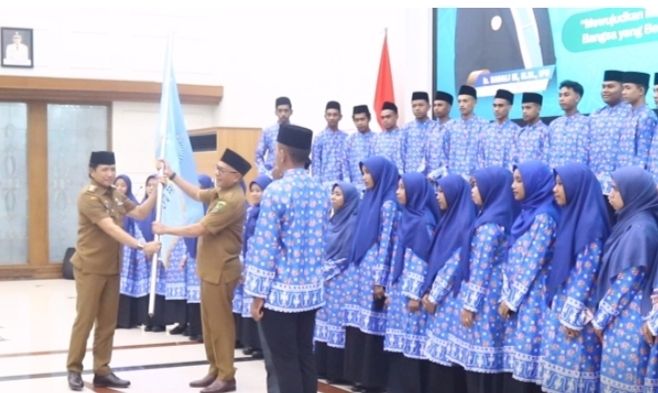 SADALI LEPAS 46 KAFILAH MTQ PROVINSI MALUKU KE TINGKAT NASIONAL DI SAMARINDA