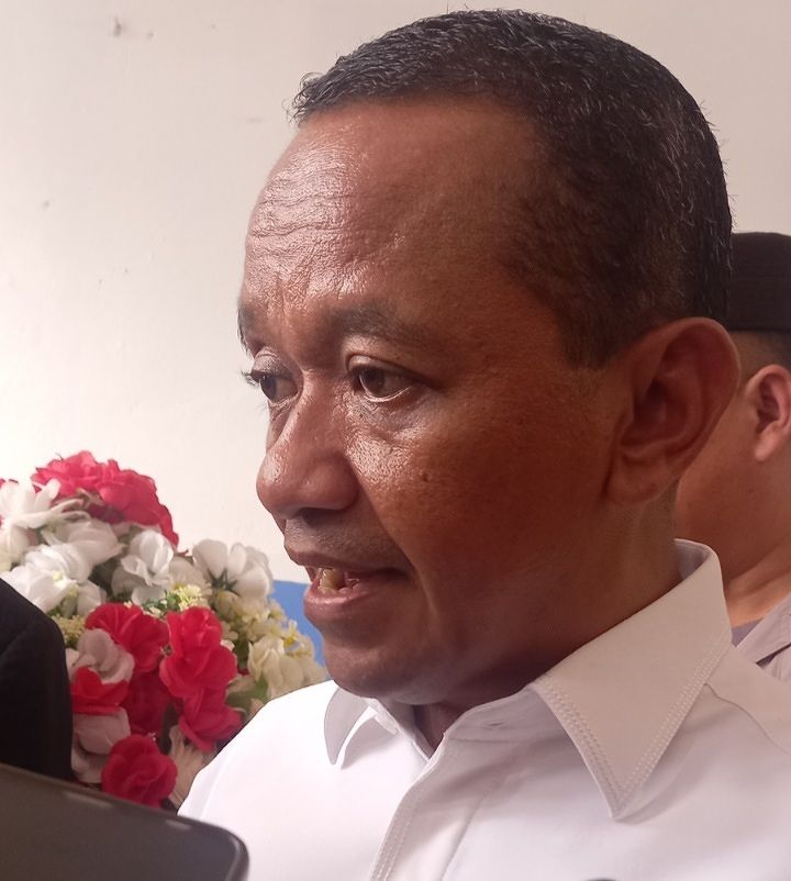 Bahlil Lahadahlia : Serahkan Perpuluhan Bangun Perpustakaan SLC GPM