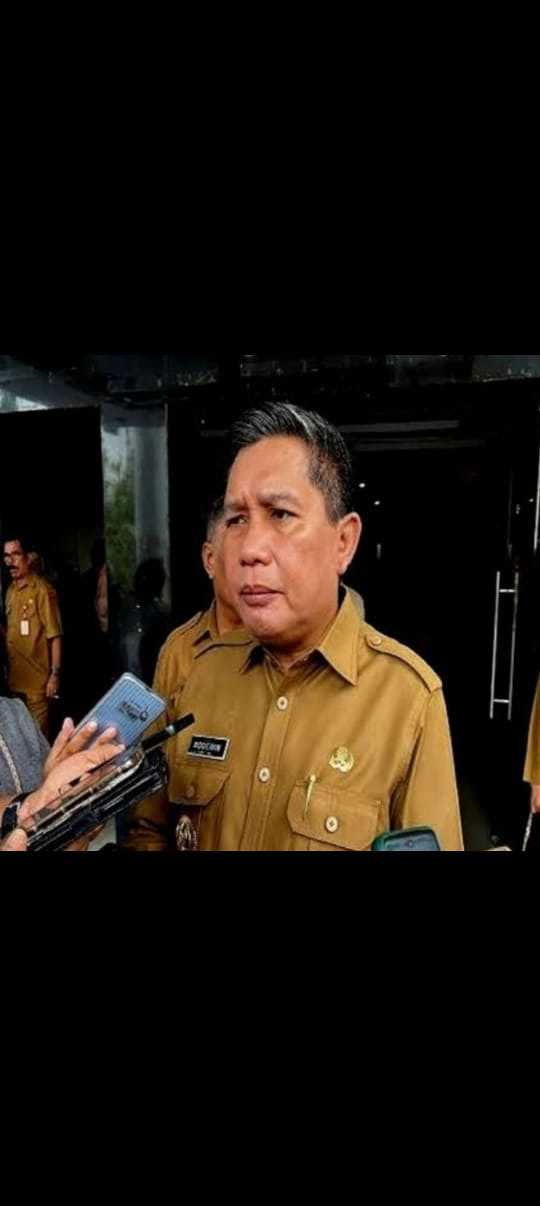 WATTIMENA : PEMKOT LAKUKAN PEMBANGUNAN RUMAH WARGA HUNUTH & SIAPKAN PERABOT