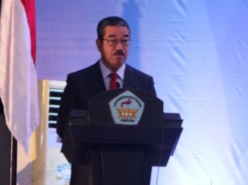 Gubernur Hadiri 923 Wisudawan Unpatti Para Wusydawan Harus Dibekali Pendidikan Karakter