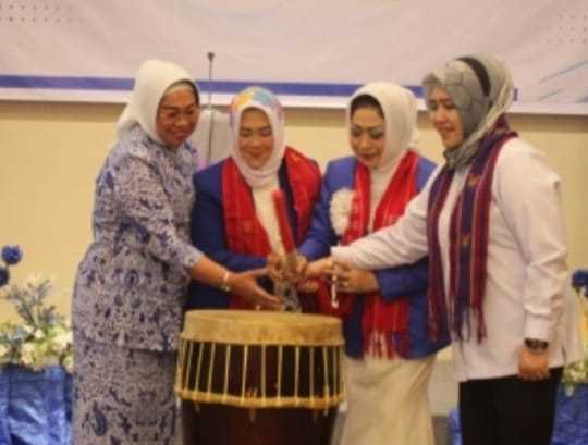 Nita Bin Umar : IWAPI Maluku Apresiasi Kehadiran Wagub & Ketum Hadiri Rakerda Perdana