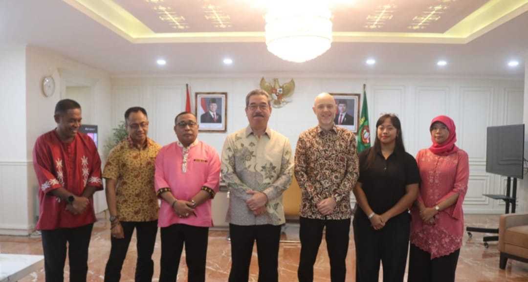 Gubernur Maluku: Memperkuat Hubungan dan Menjelajahi Peluang Investasi Dengan Konsul AS