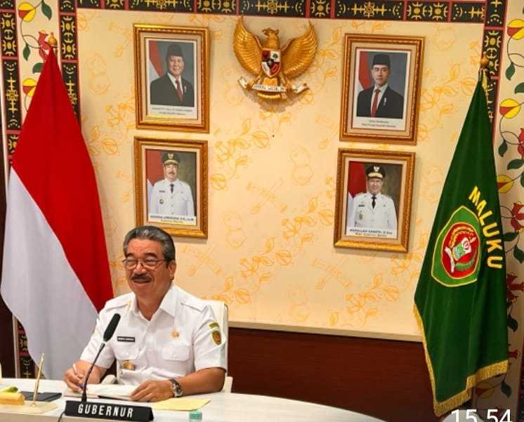 GUB : IKUT RAPAT PARIPURNA PENYAMPAIAN REKOMENDASI DPRD  LKPJ T. A 2024 SECARA VIRTUAL, BERI APRESIASI BAGI DPRD