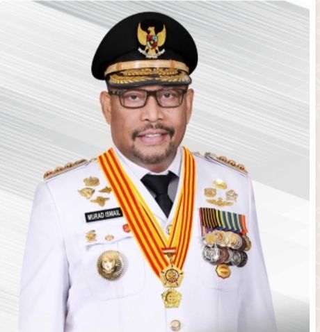 GUB :  INSTRUKSIKAN KETUA TGPP TANGANI  DRAF RANCANGAN PKS ANTARA PEMKAB MALTENG DENGAN PT. KELOMPOK TASAGEOBY.