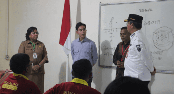 Wakil Presiden (RI) Kunjungi SMA Siwalima Sebagai Sekolah Garuda