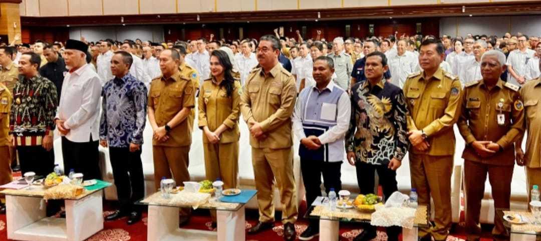 Gub : Tandatangani Hilirisasi Pertanian, Pastikan CPCL 7.350 H Untuk  Perkebunan