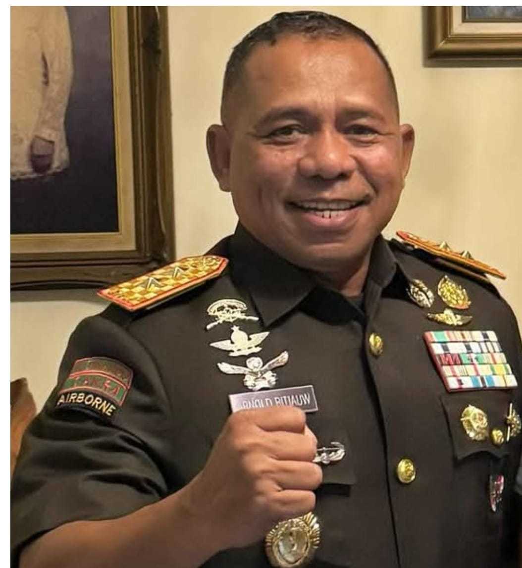 Arnold Ritiauw Putra Pertama Asal Meluku Jabat Gubernur Akmil Dan Peroleh Bintang Dua