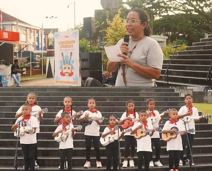 JAIS ELY : MUSIK TRADISIONAL MALUKU HARUS TERUS BERKUMANDANG DUKUNG AMBON KOTA MUSIK