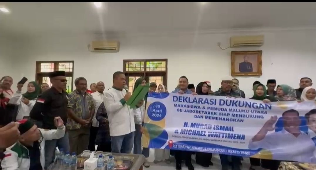 Umar Key Sampaikan Deklarasi Masyarakat Maluku Dukung Murad-Michael