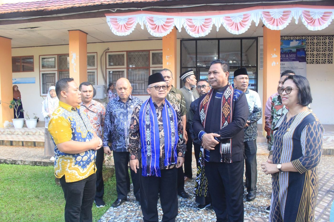 MENDIKDASMEN RI  HADIR DI KOTA AMBON DISAMBUT WAKIL GUBERNUR