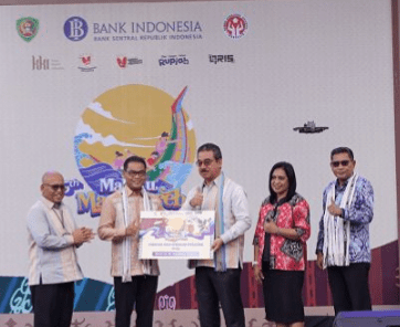 RS dr Haulussy Terima Hibah Mobil Operasional 