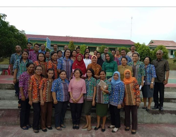 Tidore :  Nasib Guru  Sertifikasi Terjjawab Dengan Penambahan Kuota Siswa  SMA Siwalima