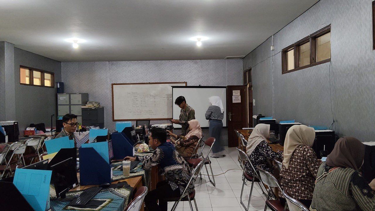 Menakar Mutu Pendidikan Melalui Survey Lingkungan Belajar (Sulingjar) di SMKS Bandung Barat