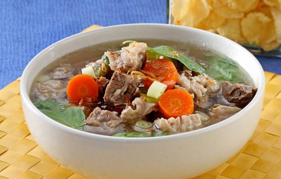 SOP DAGING KEMANGI KREASI BAWANG SOY