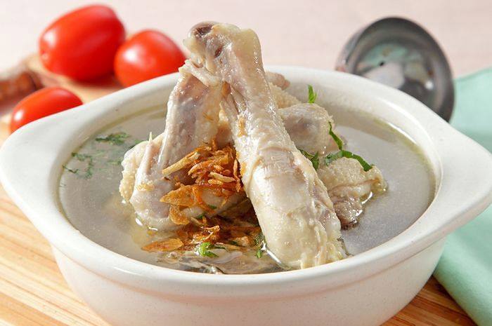 SOP AYAM BENING TABUR BAWANG SOY