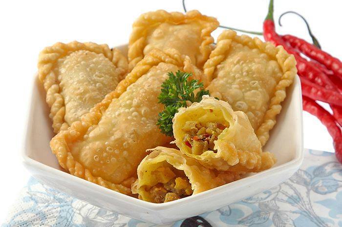 PASTEL AYAM KARI SOY