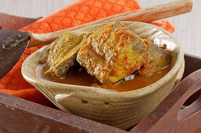 IKAN ASAM PADEH