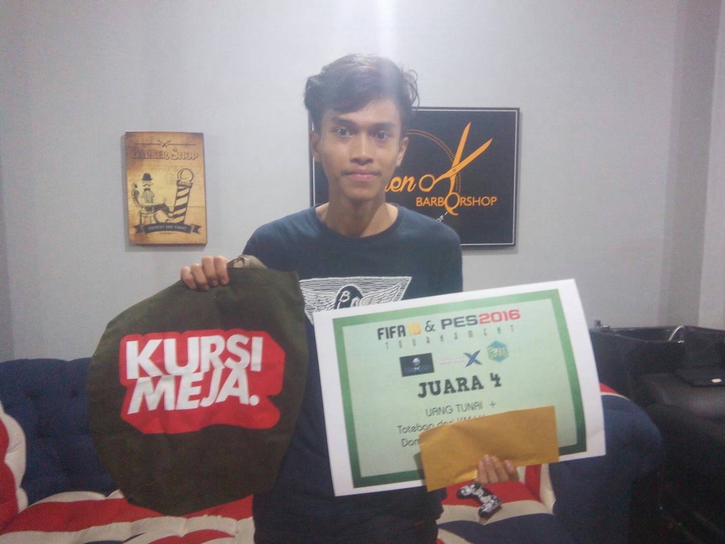 img-1463031591.jpg