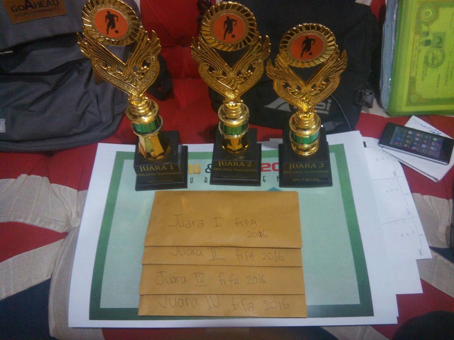 img-1463031620.jpg